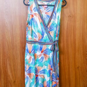 VESTIDO PLAYERO CON ESTAMPADOS NARANJA, AZUL Y TURQUESA