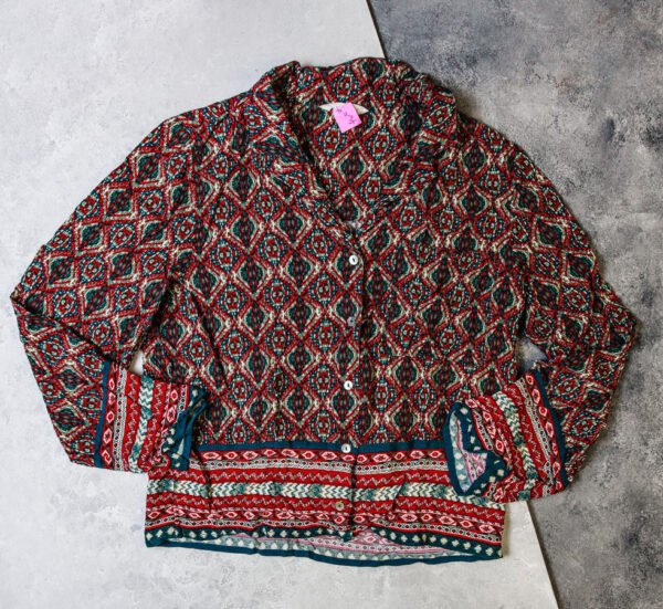 BLUSA ESTAMPADO COLOR VINO Y VERDE SPRINGFIELD
