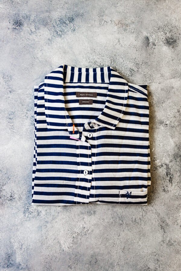 CAMISA MUJER RAYAS BLANCAS Y NEGRAS - Image 2