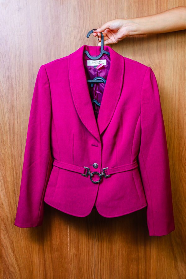 CONJUNTO CHAQUETA Y FALDA TAHARI