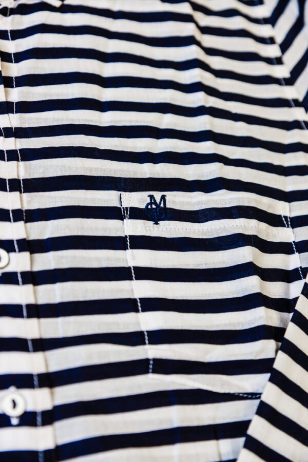 CAMISA MUJER RAYAS BLANCAS Y NEGRAS - Image 3