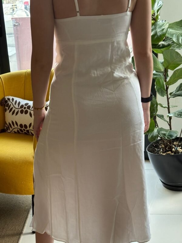 Vestido Blanco de Lino - Image 2