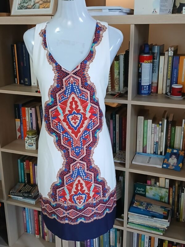 VESTIDO CASUAL BLANCO CON DISEÑO INDIGENA